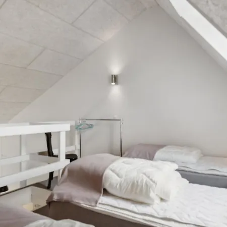 Apartment Schöne Direkt Im Zentrum Von Marielyst Bøtø By